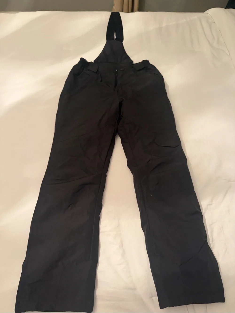 Boys large snow pants, ski snowboard water resistant insulated elastic